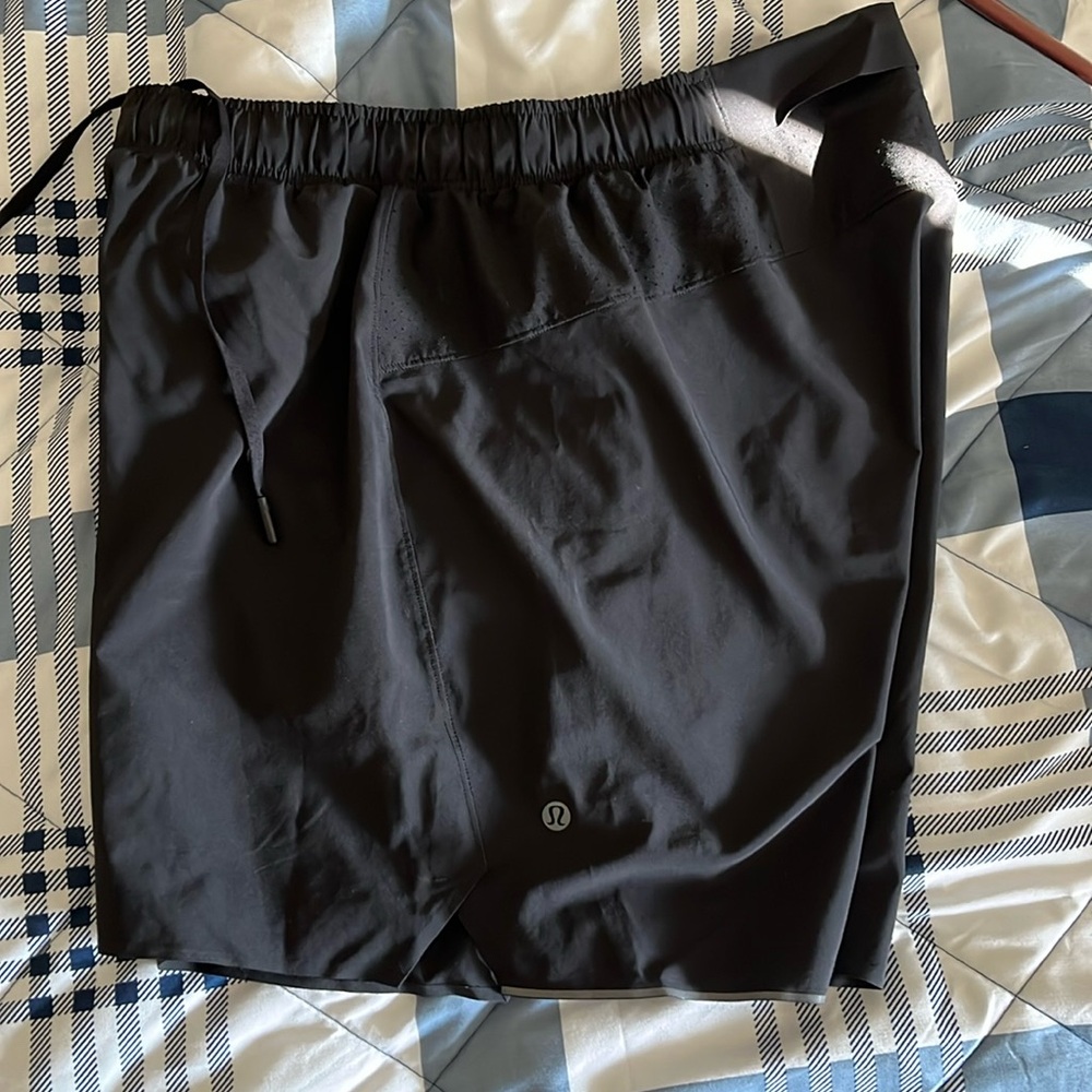 Lululemon surge shorts